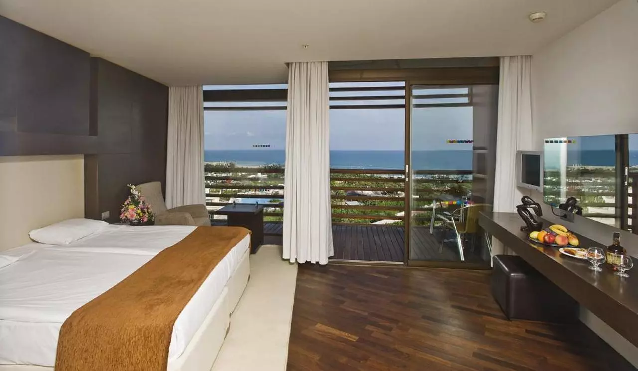 KERVANSARAYLARA_SHABAVIZ (14).jpg